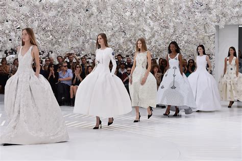 dior fashion show paris 2015|Dior gallery in Paris.